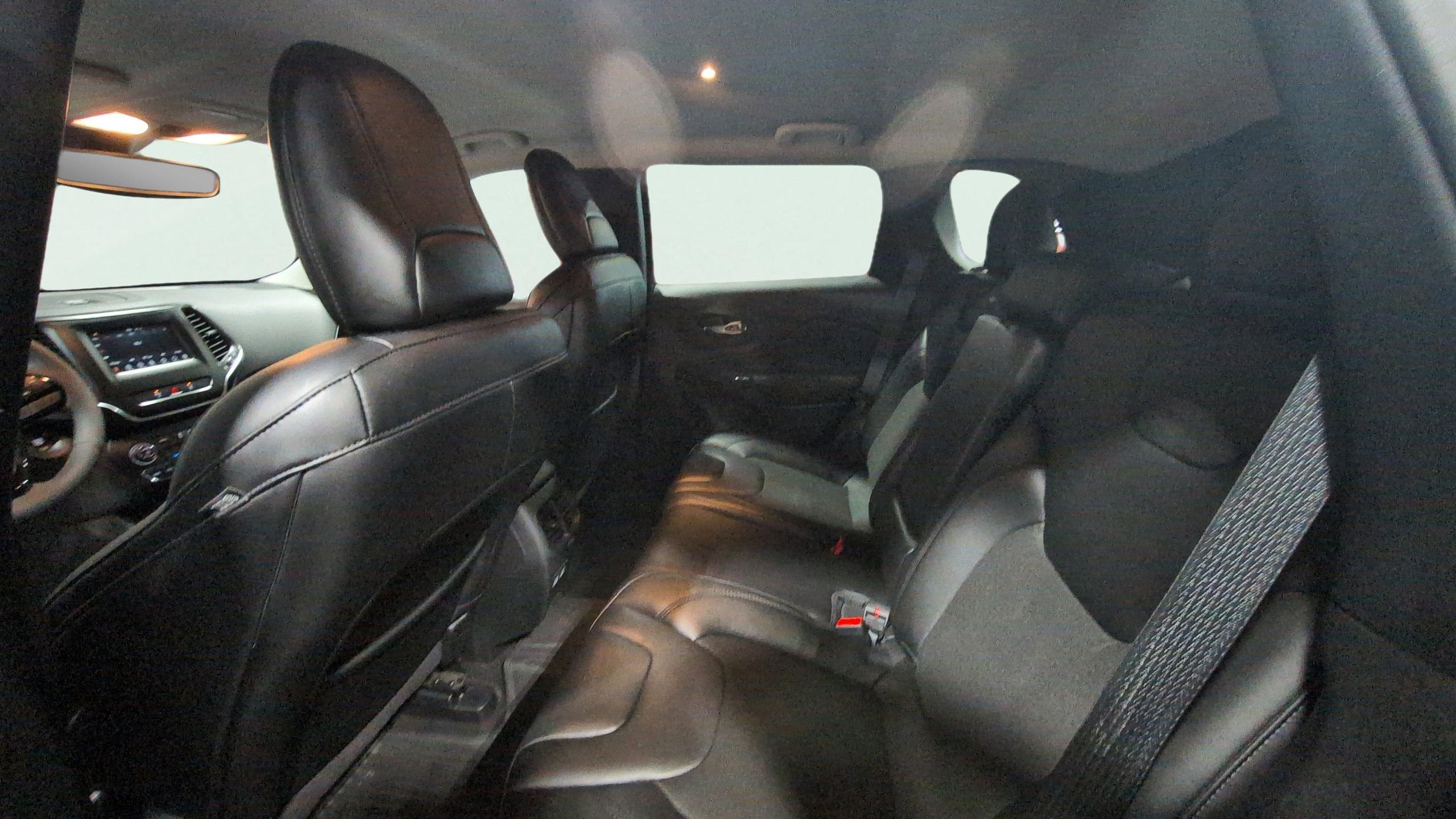 2021 Jeep Cherokee Altitude