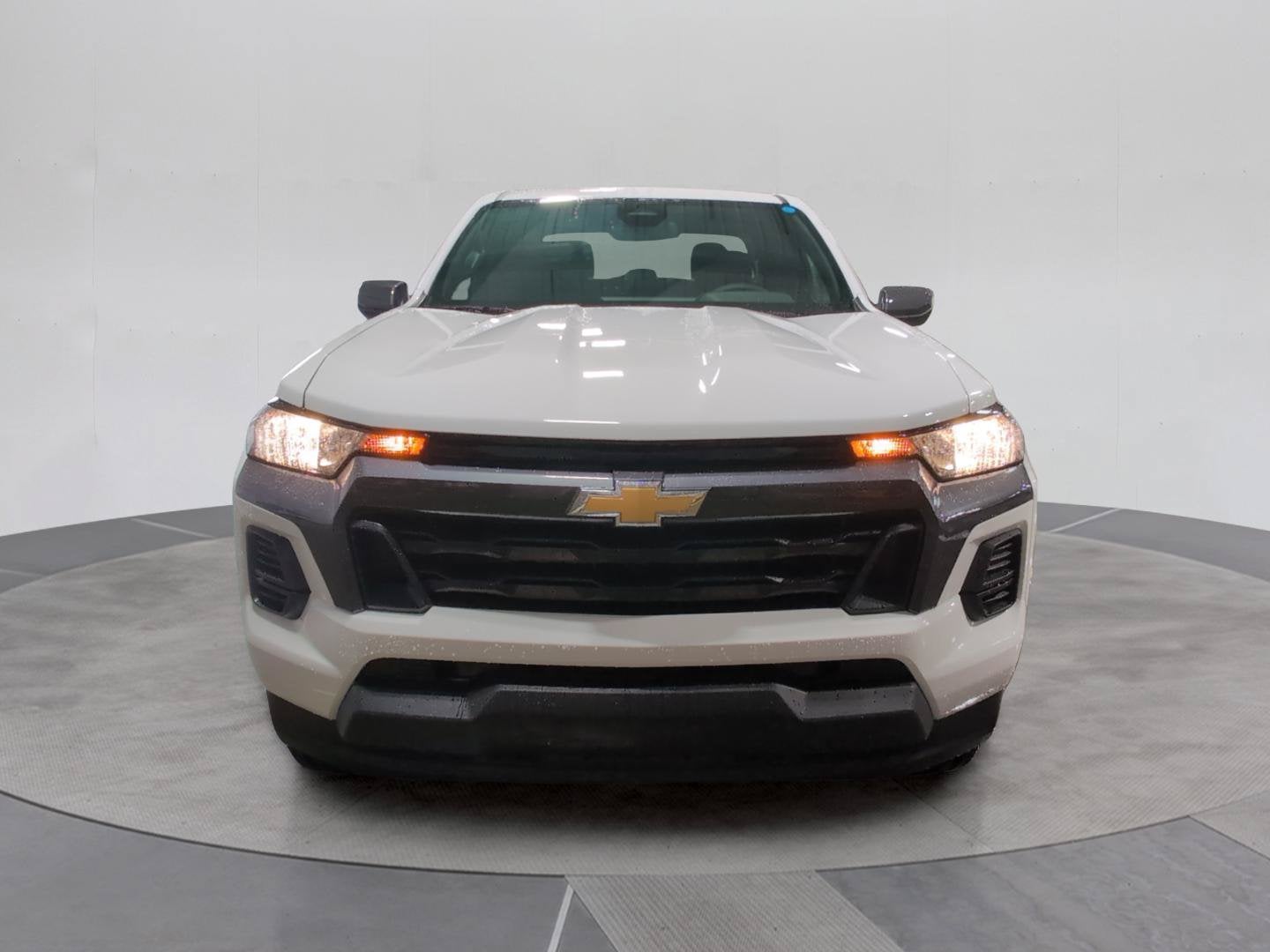 2026 Chevrolet Colorado LT - Photo 9