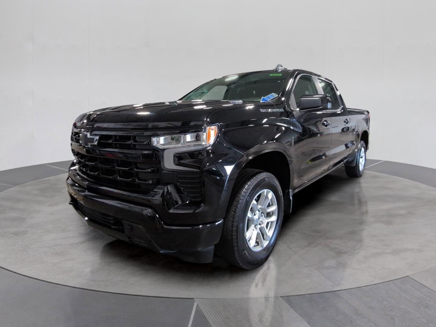 2024 Chevrolet Silverado 1500 RST 4WD Crew Cab Short Box's photo
