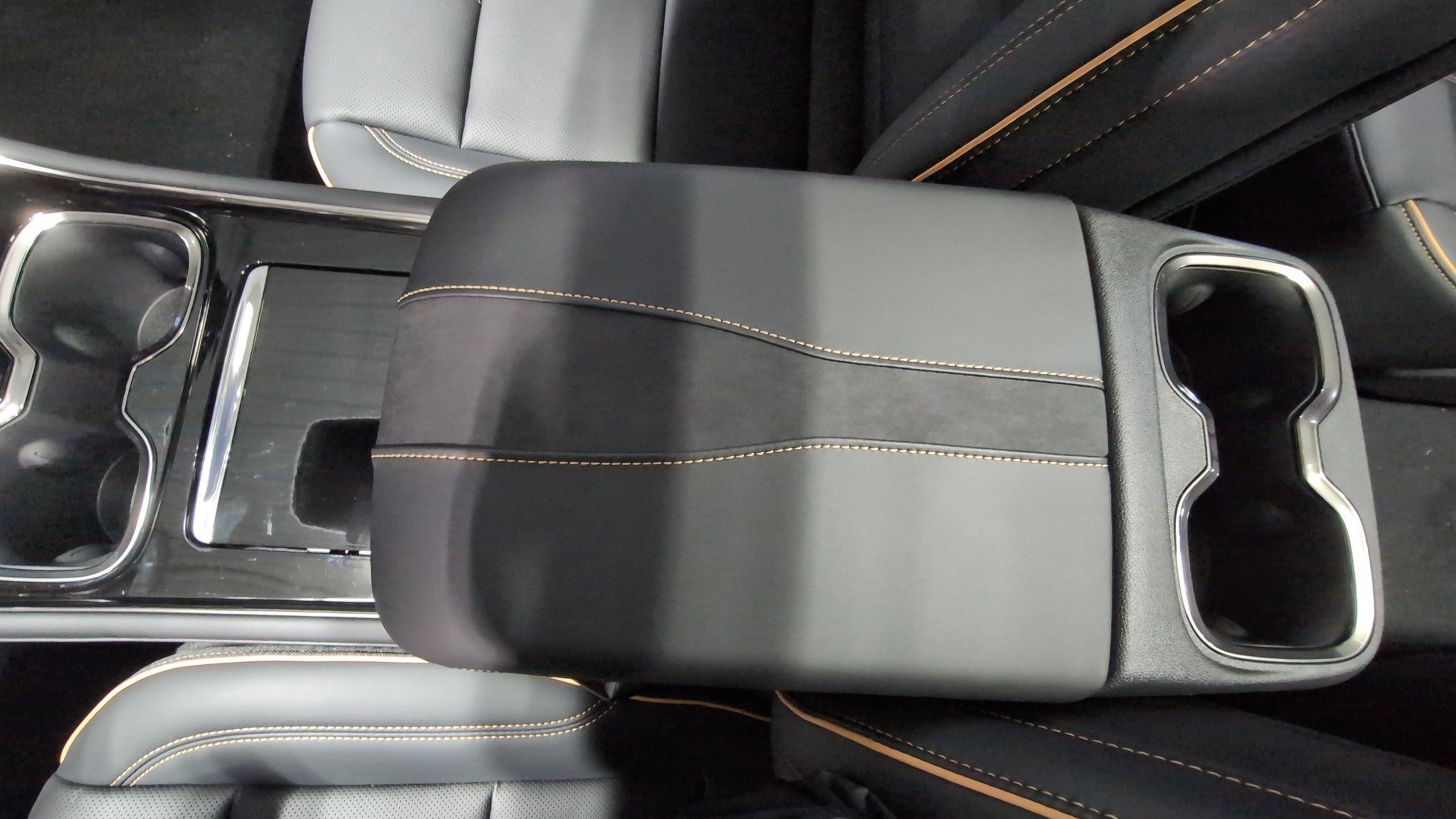 2027 Chevrolet Traverse High Country
