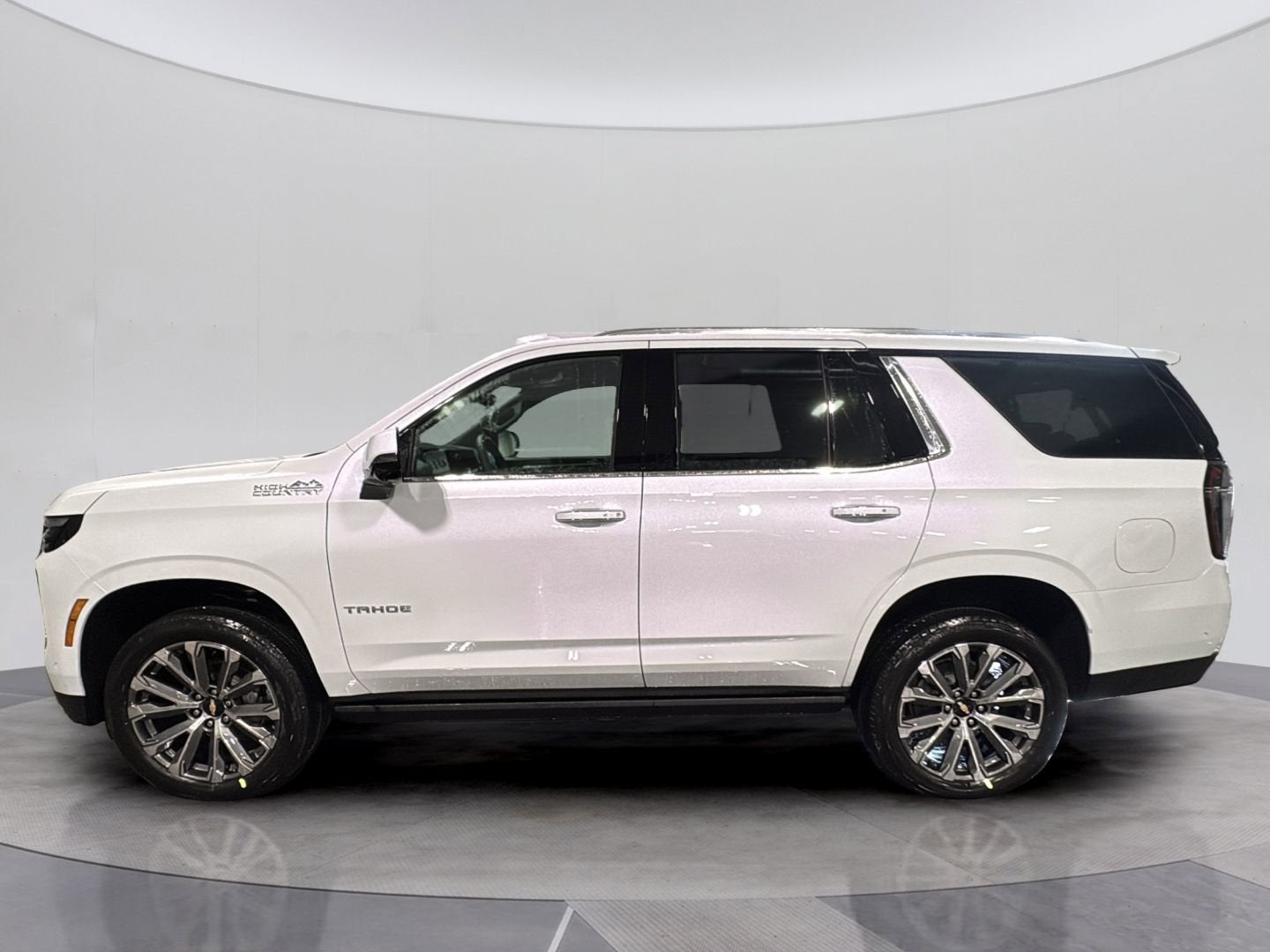 2026 Chevrolet Tahoe High Country - Photo 2