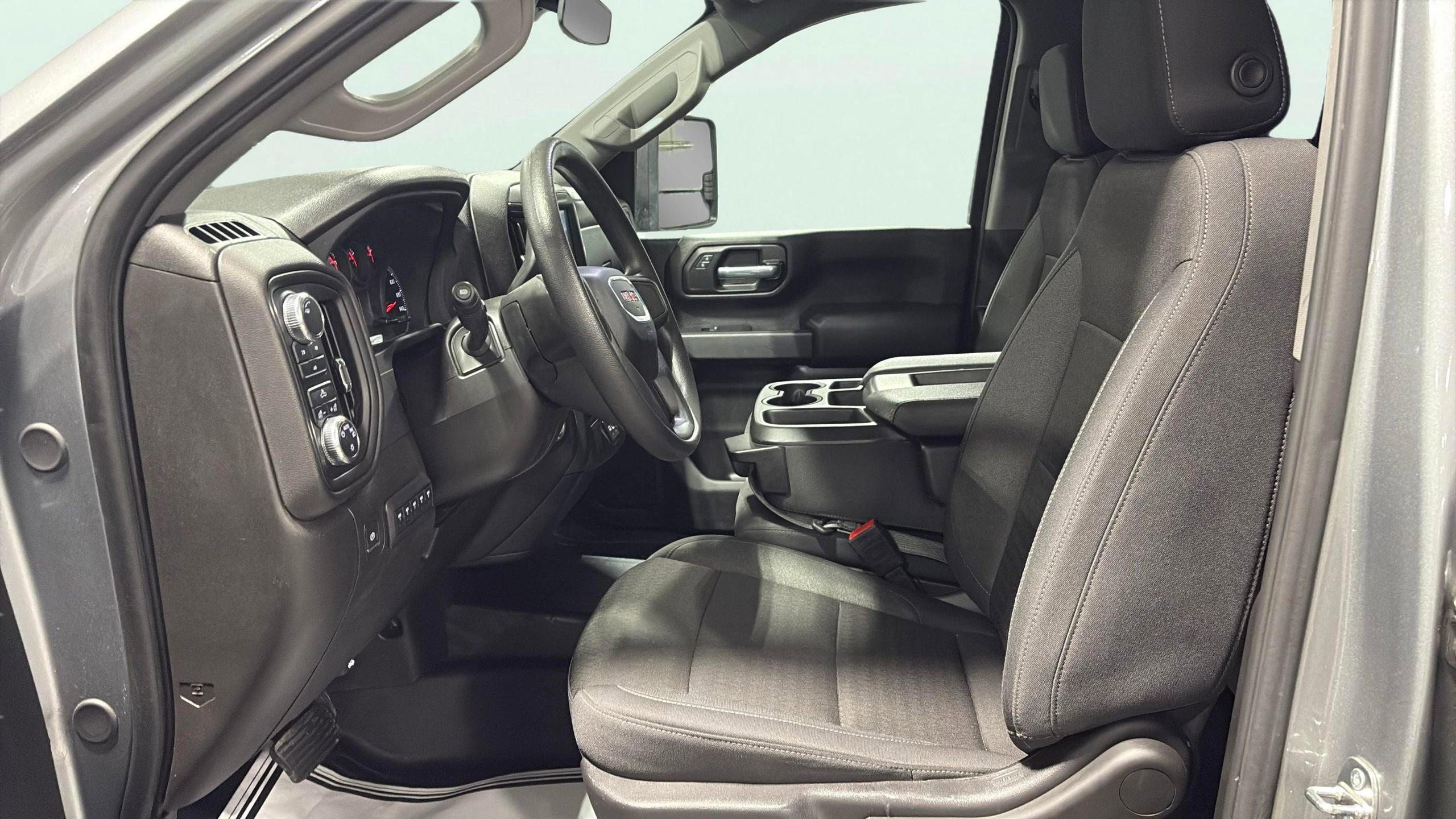 2024 GMC Sierra 2500 HD Pro