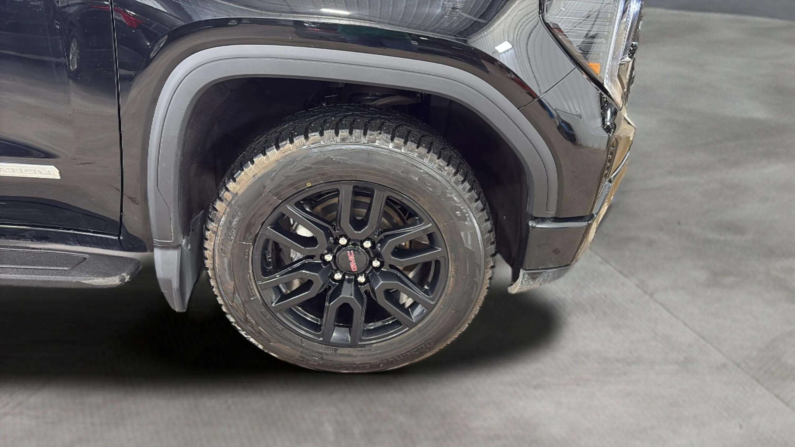 2025 GMC Sierra 1500 Elevation