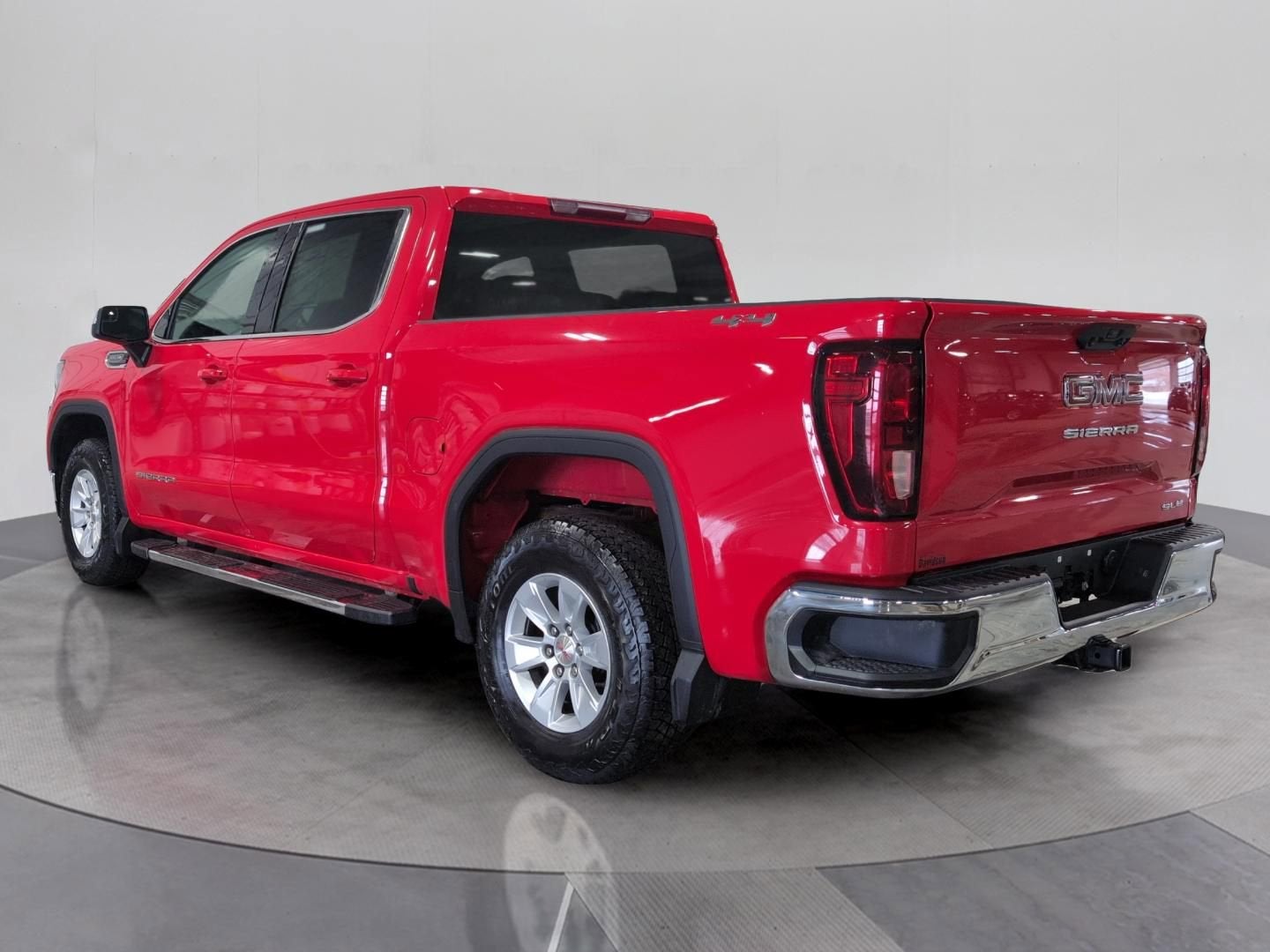 2023 GMC Sierra 1500 SLE