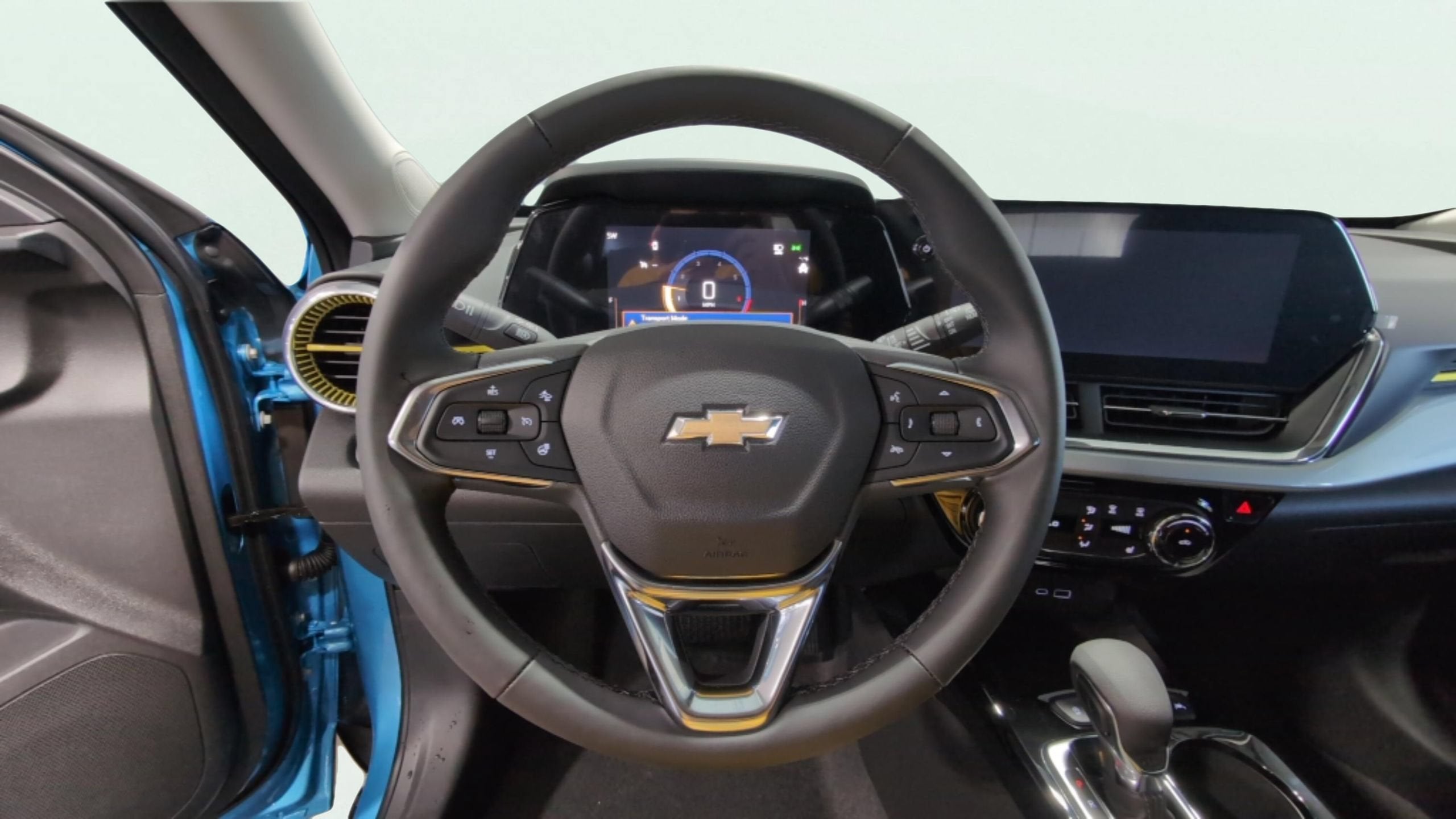 2026 Chevrolet Trax LT - Photo 17