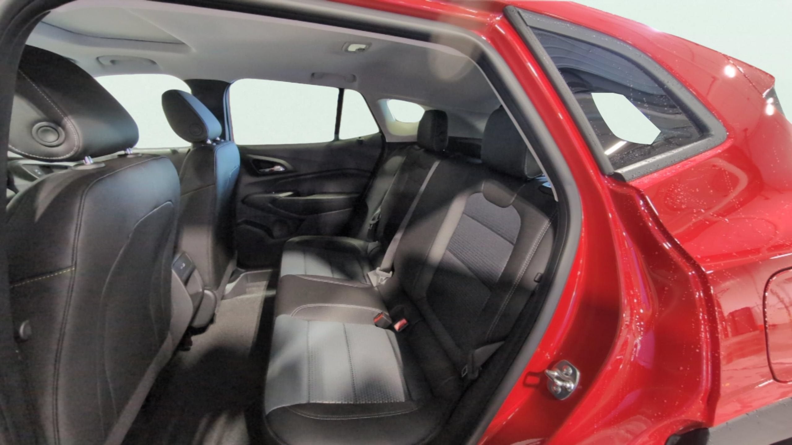 2026 Chevrolet Trax LT - Photo 12