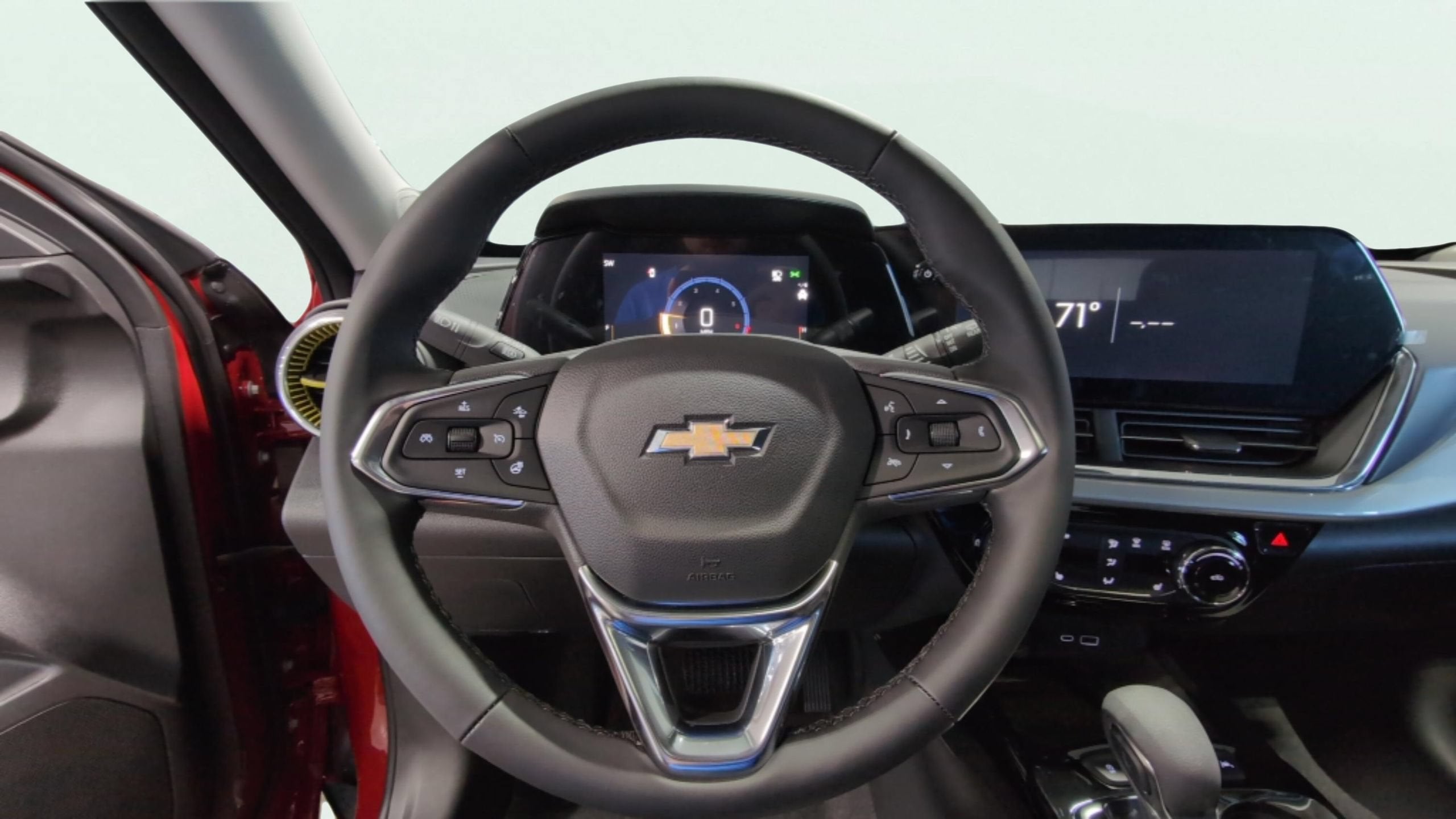 2026 Chevrolet Trax LT - Photo 17