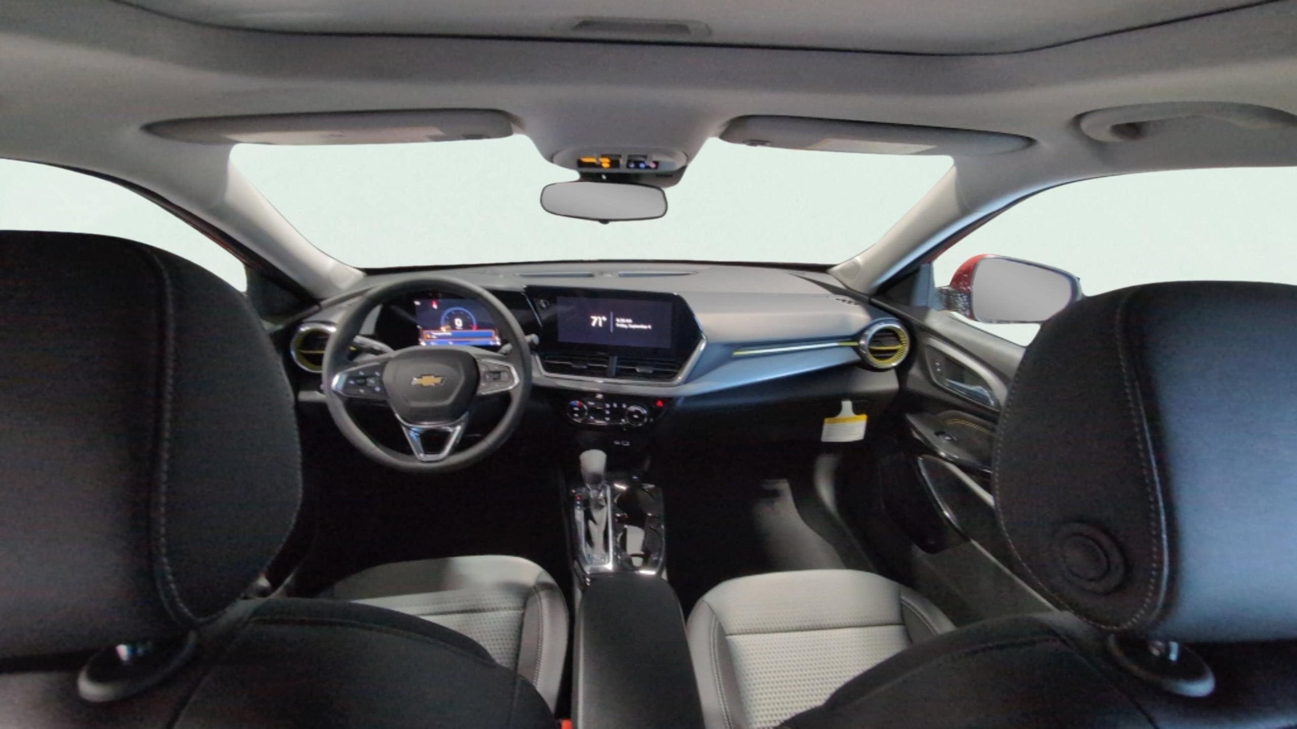 2026 Chevrolet Trax LT - Photo 19
