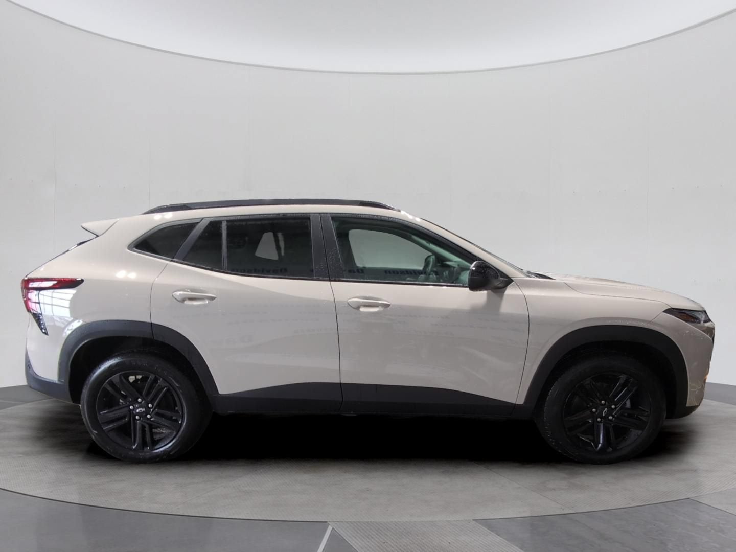 2026 Chevrolet Trax Activ - Photo 7
