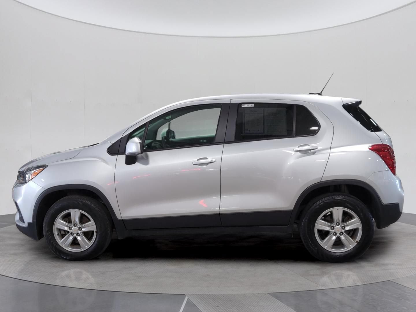 Used 2022 Chevrolet Trax LS with VIN KL7CJNSM4NB547921 for sale in Rome, NY