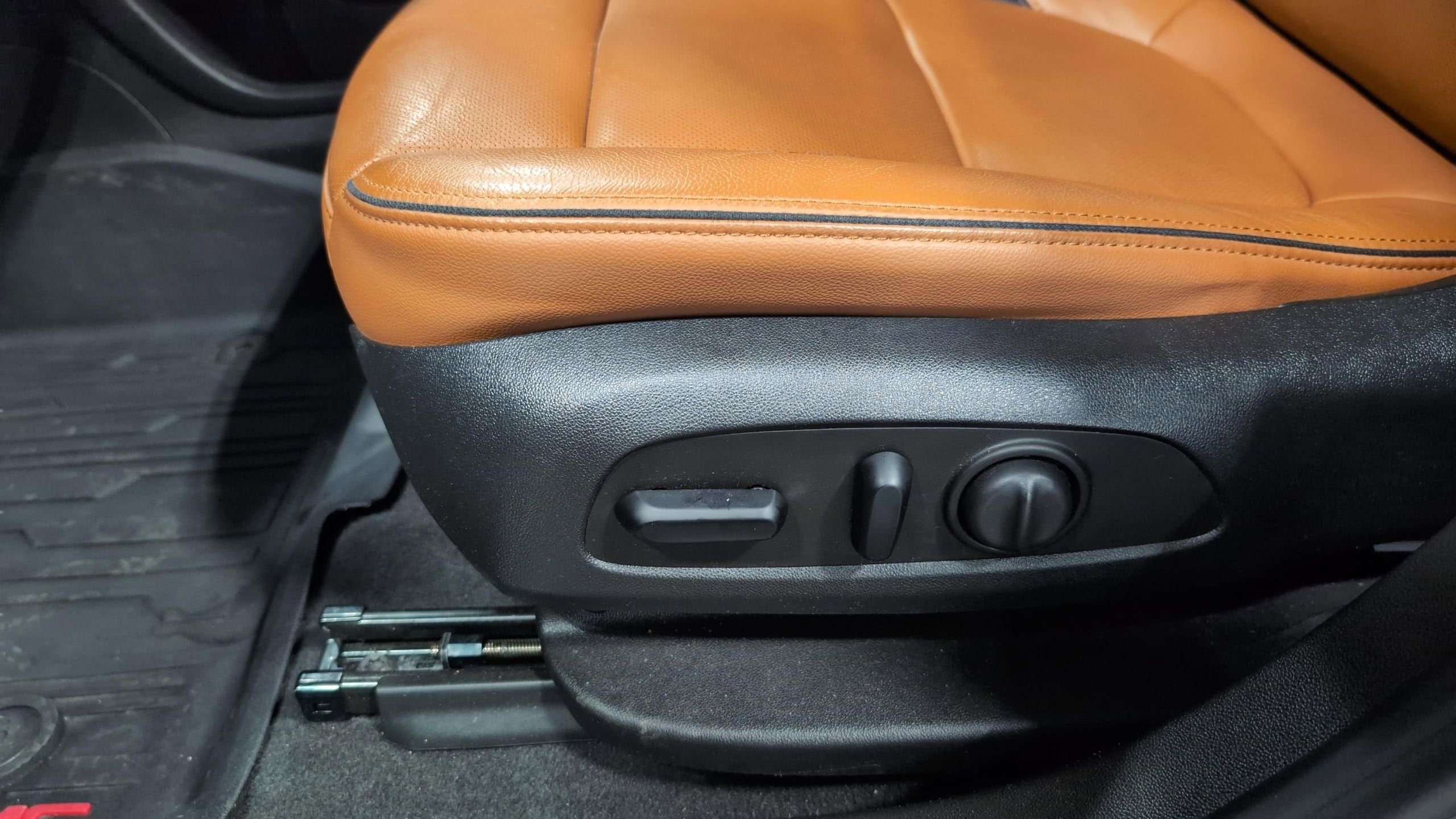 2020 GMC Acadia AT4